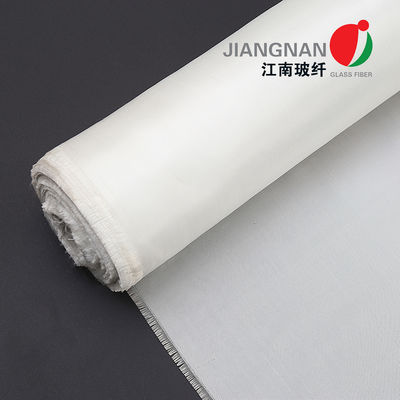 Tela 100% eletrônica da fibra de vidro do Weave 200gsm liso da fibra de vidro 7628 para o material de revestimento de PTFE
